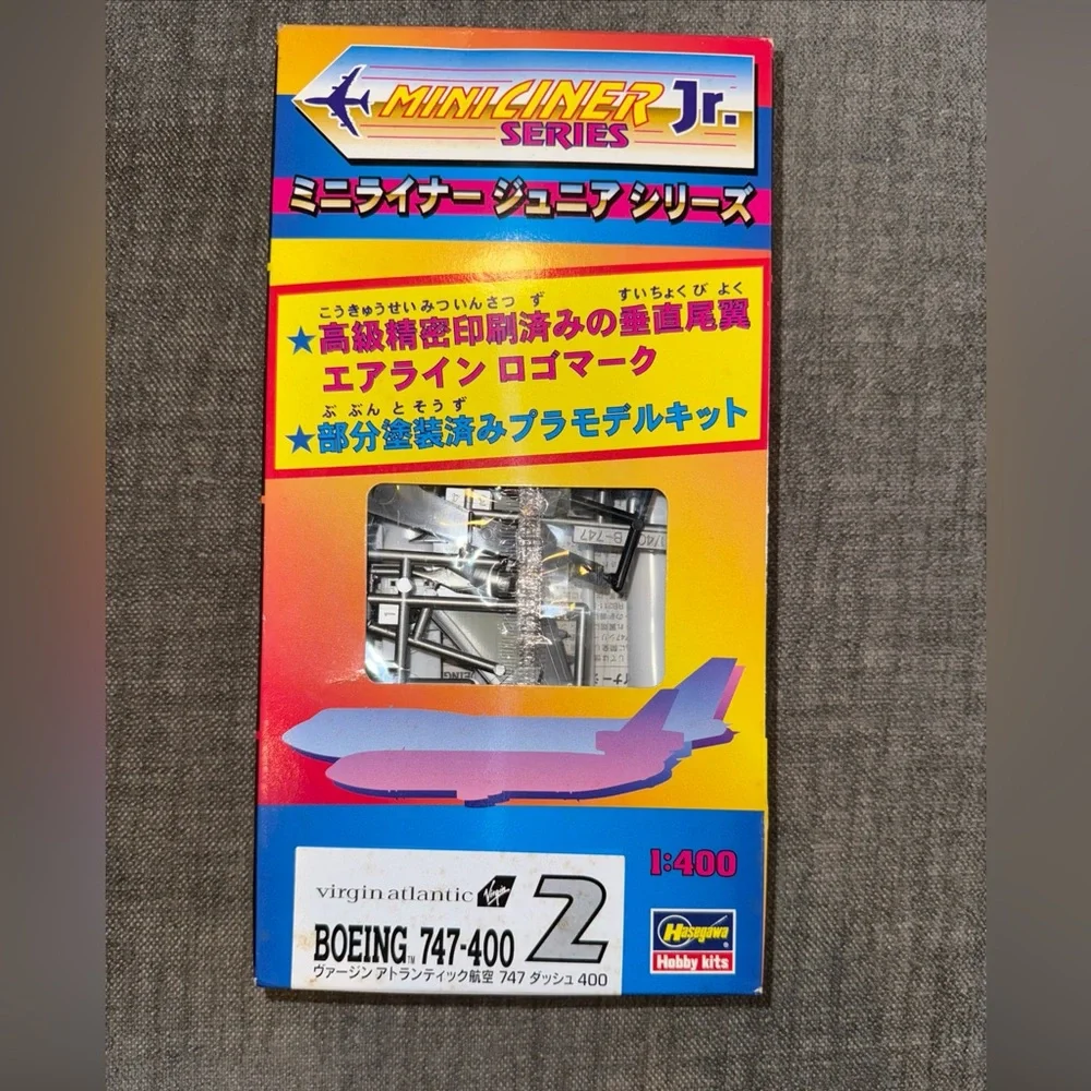 Miniciner Jr. Boeing 747-400 Model Kit